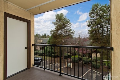 12525 NE 145th Place unit F93, Kirkland, WA 98034 - photo 2