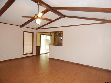 923 923 E 8th St, Tyler, TX 75701 - photo 6