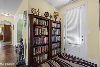 4103 W Dearden Dr, Olive Branch, MS 38654 - photo 5