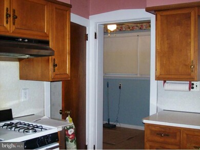 2139 Kohler Ave, Atco, NJ 08004 - photo 3