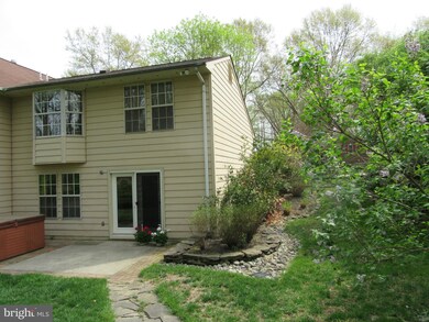 12203 Guinevere Rd, Glenn Dale, MD 20769 - photo 4