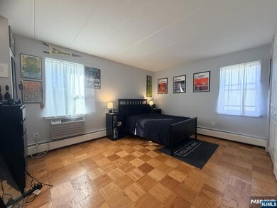 25 Jefferson St unit 3E, Hackensack, NJ 07601 - photo 5