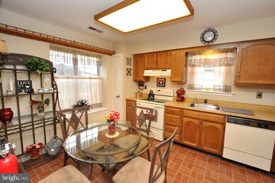 4 Raven Ct, Mount Laurel, NJ 08054 - photo 5