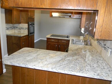 6605 Vega Dr, Fort Worth, TX 76133 - photo 6