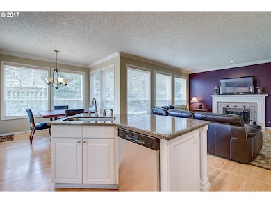 10465 SW 136th Place, Beaverton, OR 97008 - photo 4