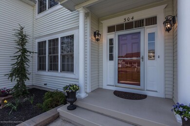 014_304_HOOVER_AVE_259466_426272