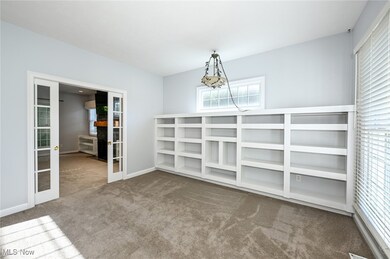 990 Whisperwood Ln, Aurora, OH 44202 - photo 4