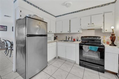 Apt 3 Kitchen
