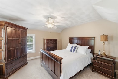 2 Wilson St, Bristol, RI 02809 - photo 2