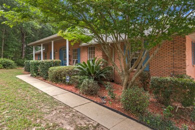 101 Oakcrest Dr Exterior-4