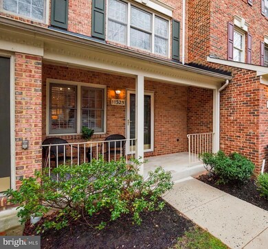 11325 Morning Gate Dr, Rockville, MD 20852 - photo 3