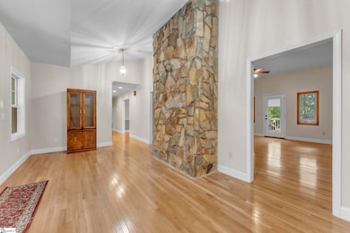 1 Moultrie Dr, Taylors, SC 29687 - photo 4