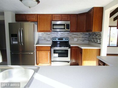 6746 Old Solomons Island Rd, Friendship, MD 20758 - photo 5