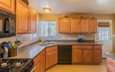 4866 E 18th St, Tucson, AZ 85711 - photo 2