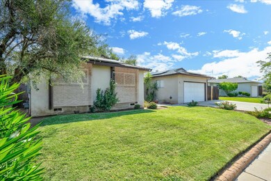 1645 Burgan Ave, Clovis, CA 93611 - photo 3