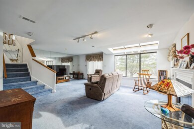 810 Augusta Cir unit 810, Mount Laurel, NJ 08054 - photo 6