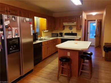 3573 High Pine Church Rd, Asheboro, NC 27205 - photo 6