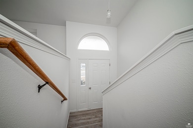 604 Jerry Dr, Junction City, KS 66441 - photo 3