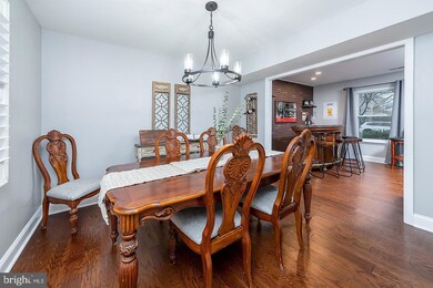 124 Robins Run W, Swedesboro, NJ 08085 - photo 6