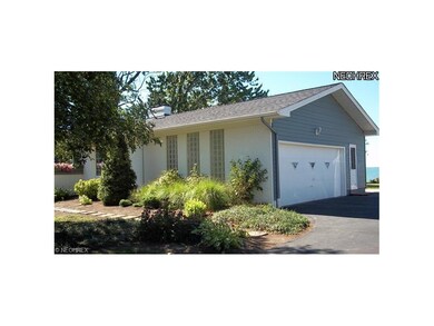 5219 Edgewater Dr, Sheffield Village, OH 44054 - photo 5