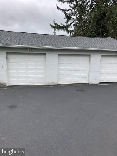 19 Lowrys Ln unit 2A, Bryn Mawr, PA 19010 - photo 5