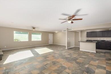 866 N Pioneer, Mesa, AZ 85203 - photo 4