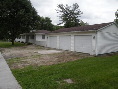 216 4th St Cambridge 032