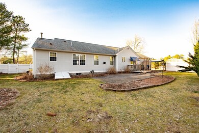 211 Lunns Way, Plymouth, MA 02360 - photo 5