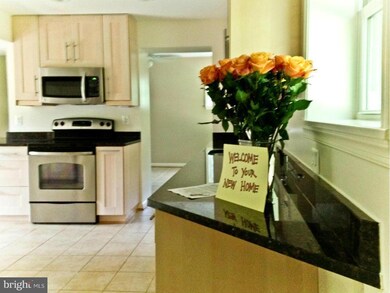 18945 Barnette Cir, Triangle, VA 22172 - photo 3