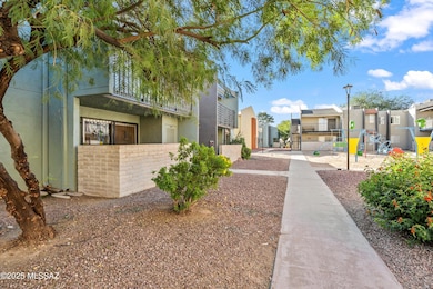 812 S Langley Ave unit 103, Tucson, AZ 85710 - photo 2