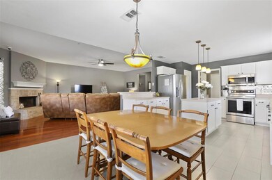 1013 Hall Dr, Wylie, TX 75098 - photo 6