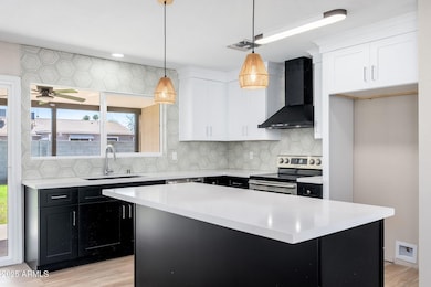 1805 W Cheyenne Dr - 07