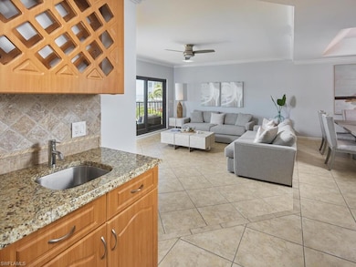 324 La Peninsula Blvd unit 324, Naples, FL 34113 - photo 7