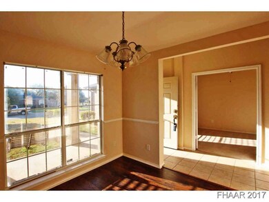 Formal Dining