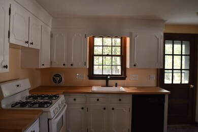 47 Niles Rd, Randolph, MA 02368 - photo 3