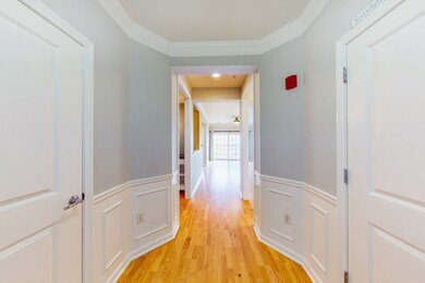 Wellington Crossing unit 310, Waltham, MA 02452 - photo 2