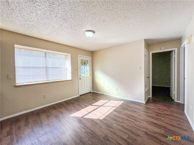 1301 Azalea Ln, New Braunfels, TX 78130 - photo 4