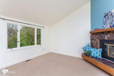 3929 Roundtop Cir Anchorage AK-large-004