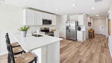 4641 Parkview Ln, Wildwood, FL 34785 - photo 4