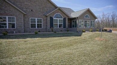 820 E Kings Mead Cir unit 2, Nixa, MO 65714 - photo 3