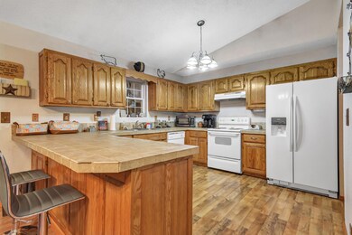 360 Shiloh Ln, Kimberling City, MO 65686 - photo 7