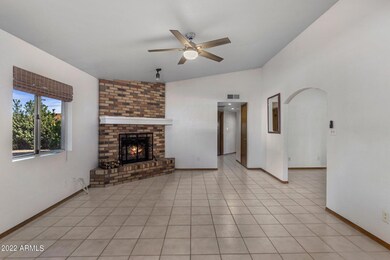 Family Room w/Fireplace