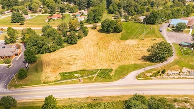 5270 New Highway 31e, Westmoreland, TN 37186 - photo 2