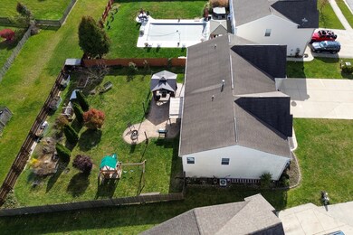 3655 Pickwick Cir, Plainfield, IN 46168 - photo 2