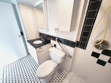 Chestnut Hill at Essex Park unit 1D, Staten Island, NY 10314 - photo 7