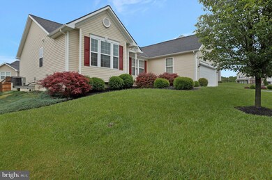 694 Bentley Dr, Inwood, WV 25428 - photo 4