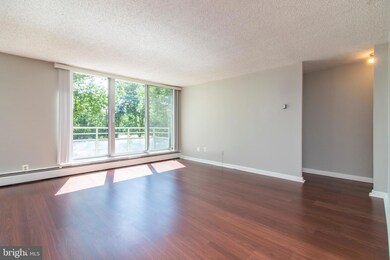 Radnor House unit 208, Bryn Mawr, PA 19010 - photo 7