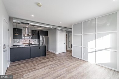 526 Brown St unit 405, Philadelphia, PA 19123 - photo 4