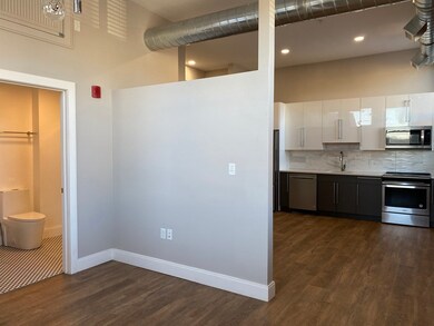 5 Hampshire St unit 201, Methuen, MA 01844 - photo 2