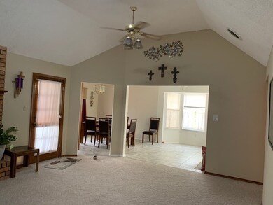 203 Shadow Mountain Dr, Alamogordo, NM 88310 - photo 3